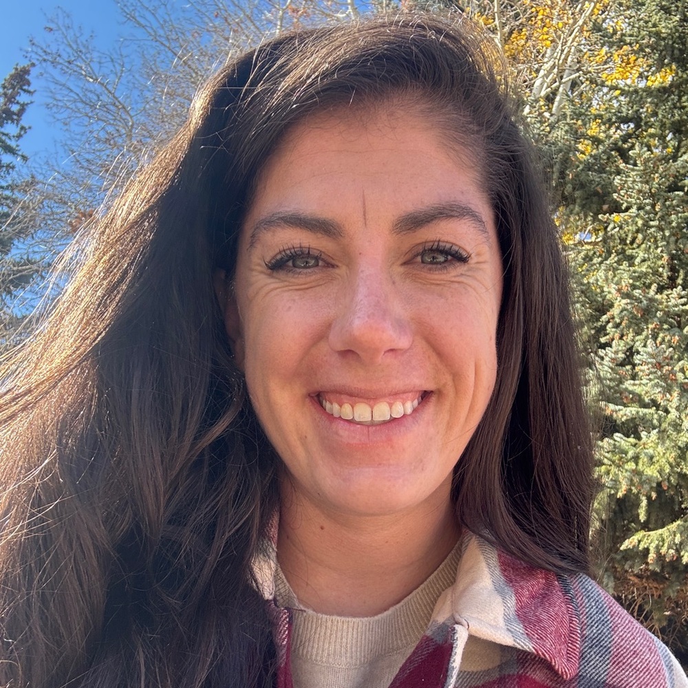 Meet your Posher, Megan